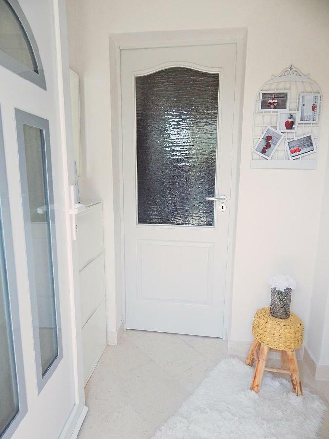 Apartment Brane Solin Exterior photo